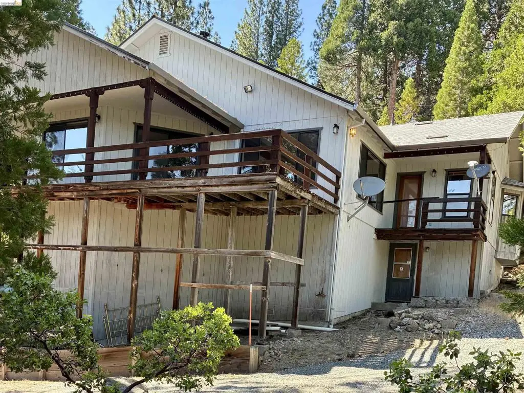 28484 Georges Dr, Pinecrest, CA 95364 - #1