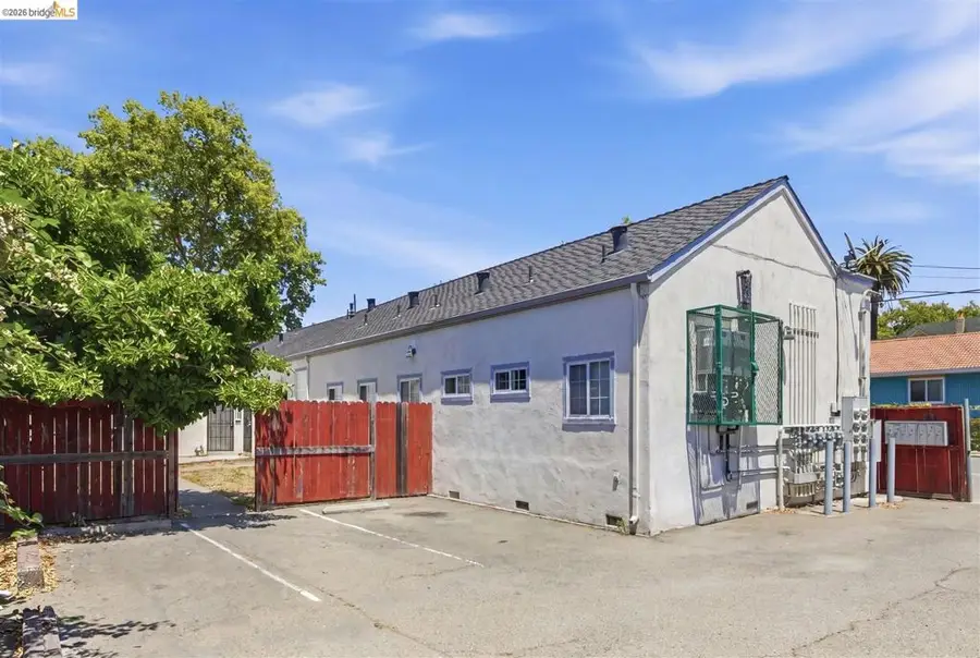 3302 California St, Berkeley, CA 94703 - #3