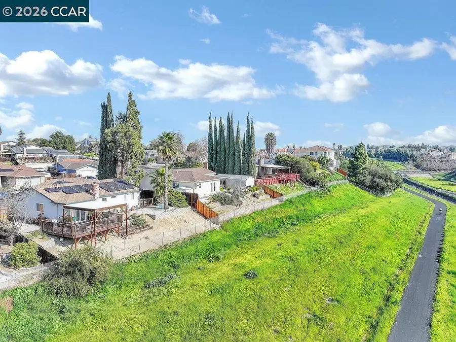 924 Burwood, Antioch, CA 94509 - #2