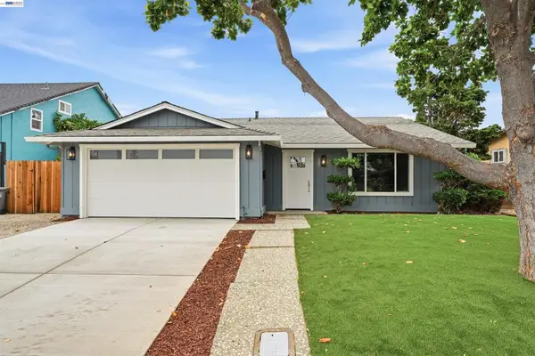 3044 San Andreas Dr, Union City, CA 94587