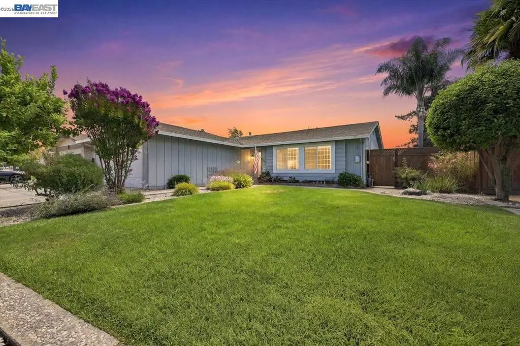 854 Hanover St, Livermore, CA 94551 - #1