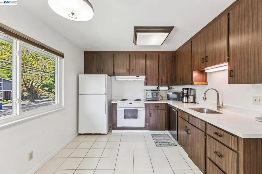 1401 Cottage St #D, Alameda, CA 94501 - #3