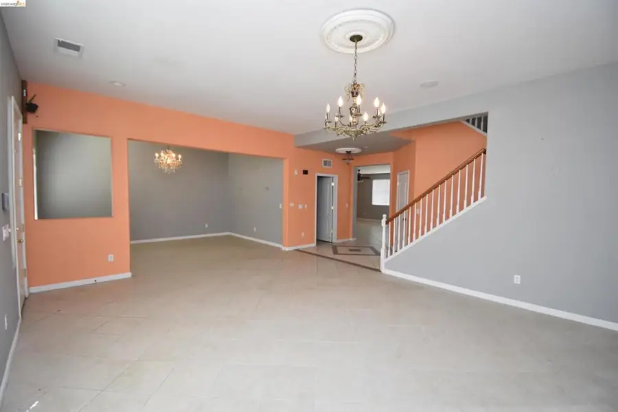 1875 Ventura Dr, Pittsburg, CA 94565 - #3