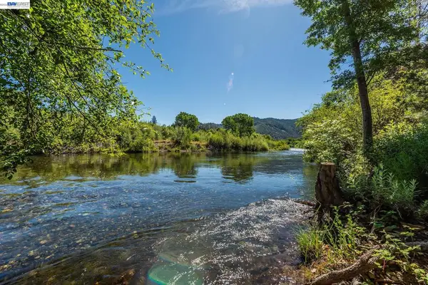 901 Dutch Creek Road, Junction City, CA 96048