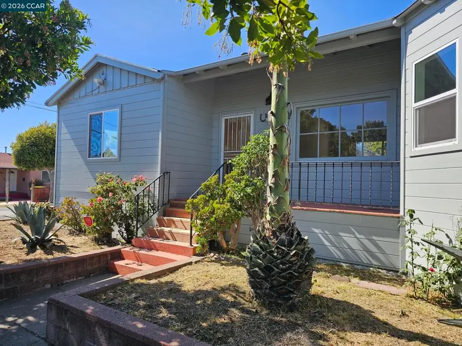 3103 Esmond Ave, Richmond, CA 94804 - #2