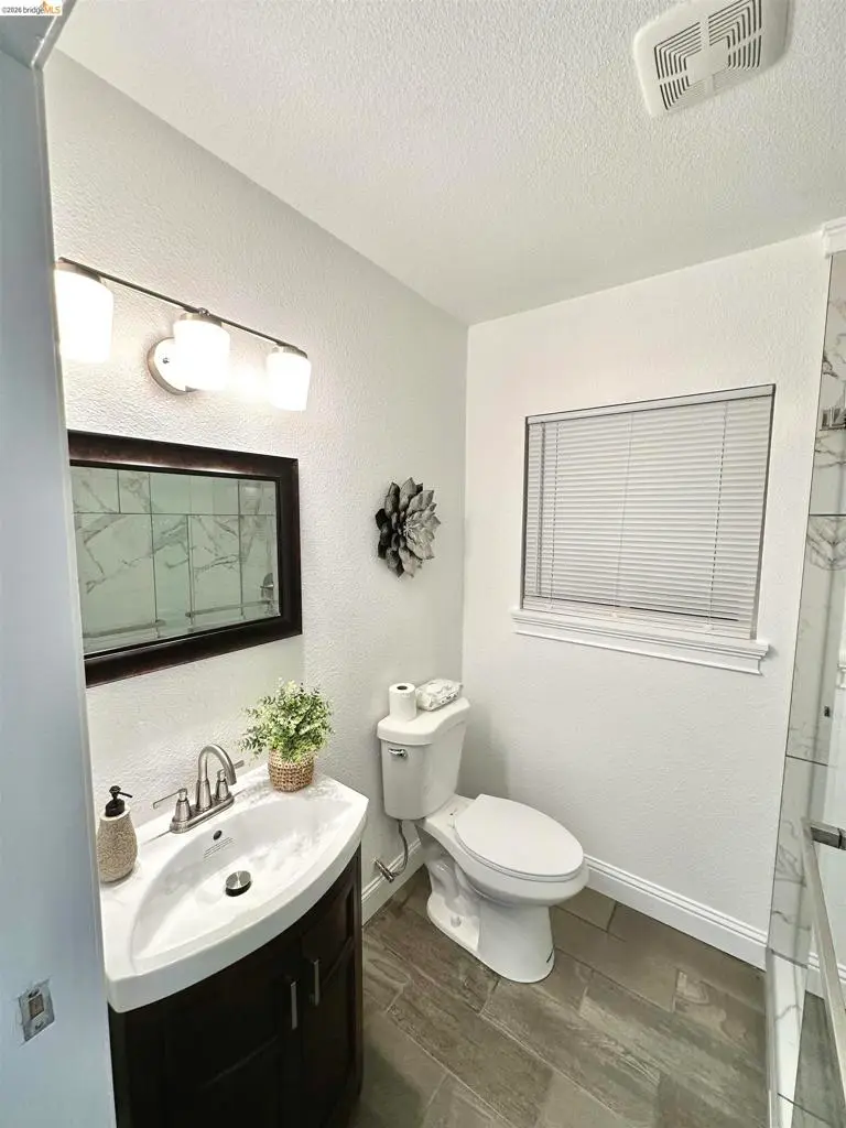 7724 Crest Ave, Oakland, CA 94605 - #3