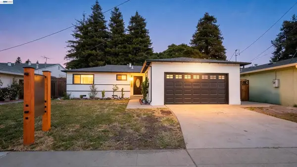 586 Bluefield Ln, Hayward, CA 94541