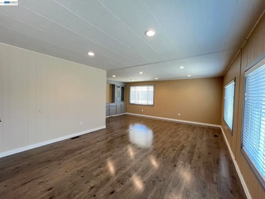 28830 Granada Dr., Hayward, CA 94544 - #3