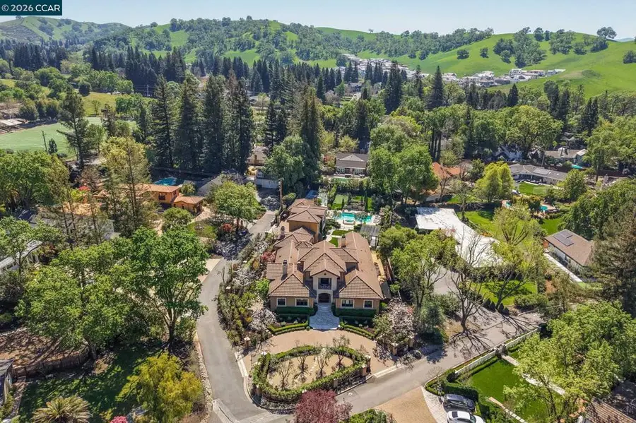 2080 Calle Los Callados, Diablo, CA 94528 - #3