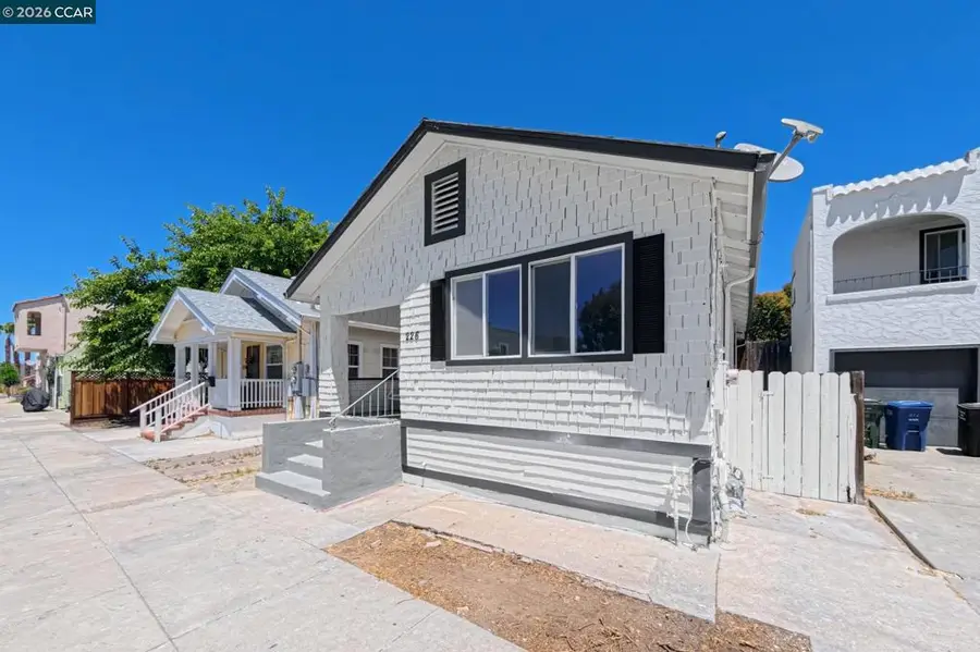 226 W 9th St, Pittsburg, CA 94565 - #2