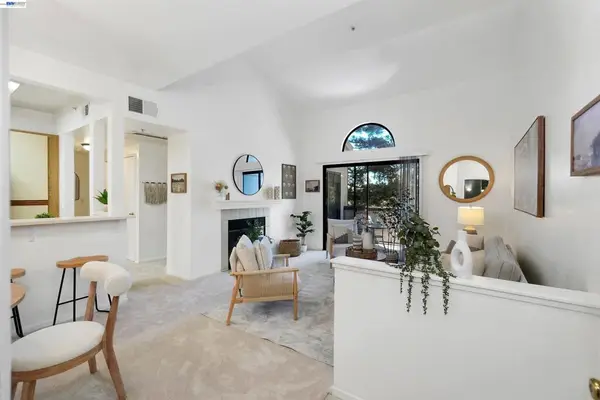 25850 Kay Ave #326, Hayward, CA 94545