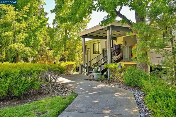 3033 Golden Rain Rd #6, Walnut Creek, CA 94595