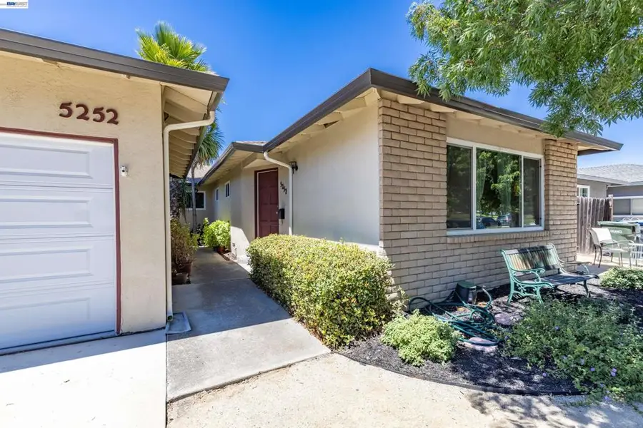 5252 & 5250 Norma Way, Livermore, CA 94550 - #2