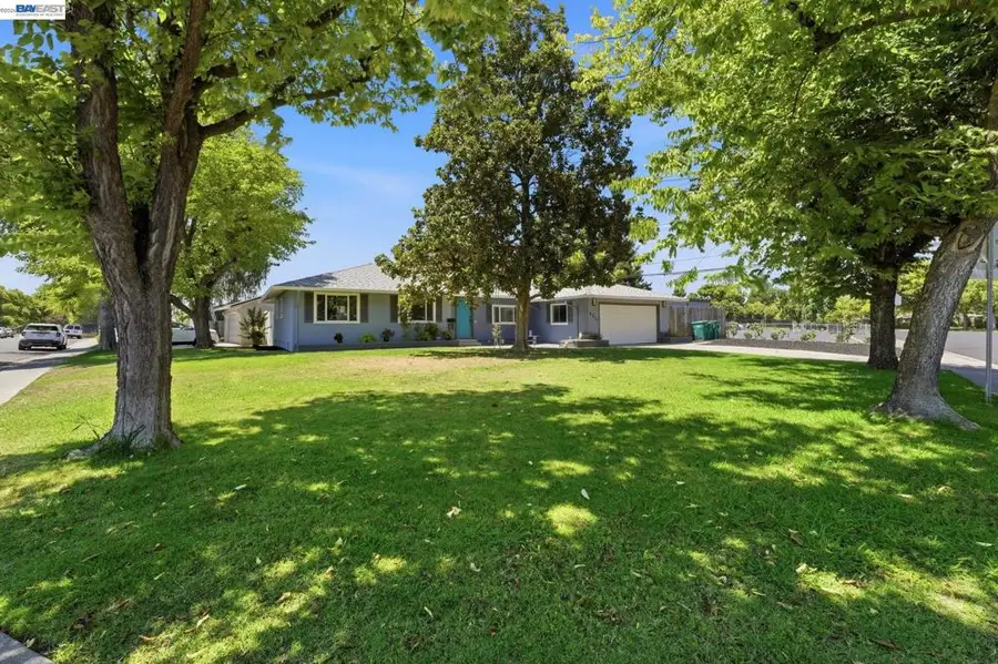 6311 Belmont Pl, Stockton, CA 95207 - #3