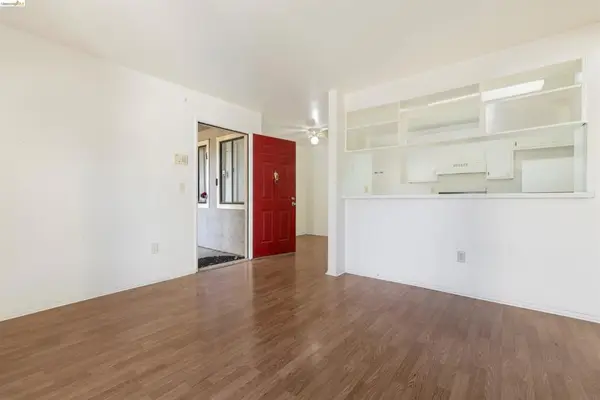 5 Lancaster Cir #121, Bay Point, CA 94565
