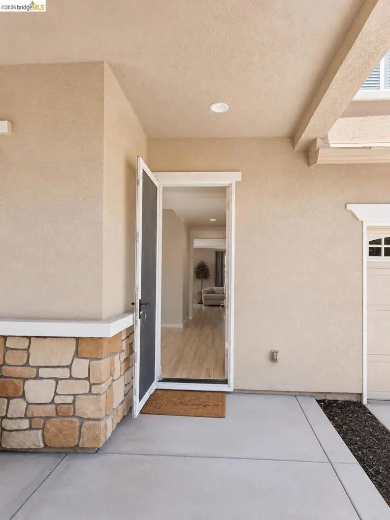 697 Landmark Pt, Lathrop, CA 95330 - #3