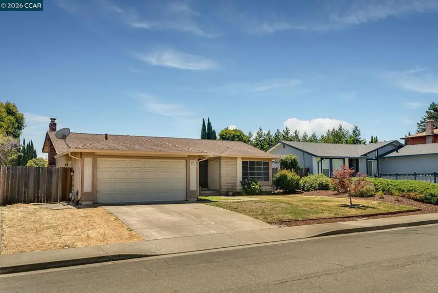 4975 Silverado Dr, Fairfield, CA 94534 - #2
