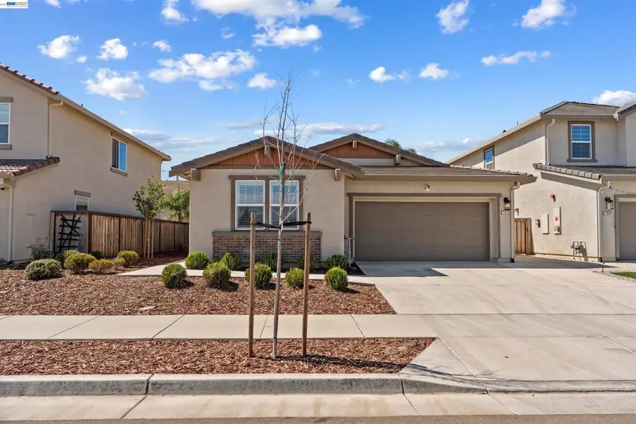 1018 Shearwater Rd., Lathrop, CA 95330 - #2