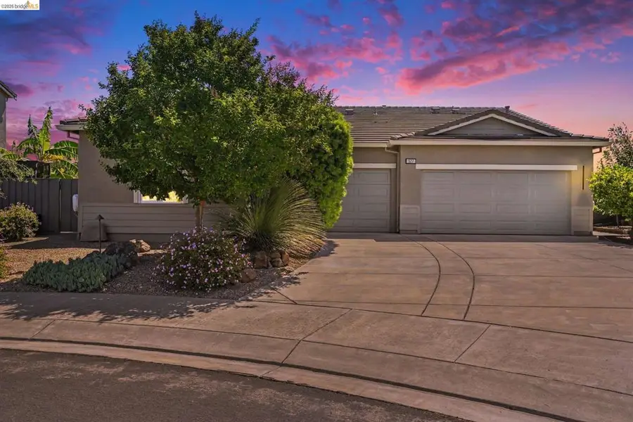 527 Peyton Ct, Oakley, CA 94561 - #3