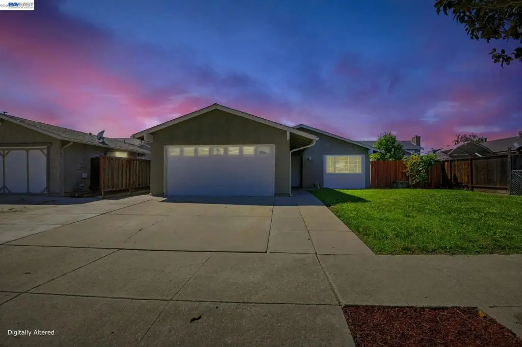 40 Gonzalez Dr, Hollister, CA 95023 - #1