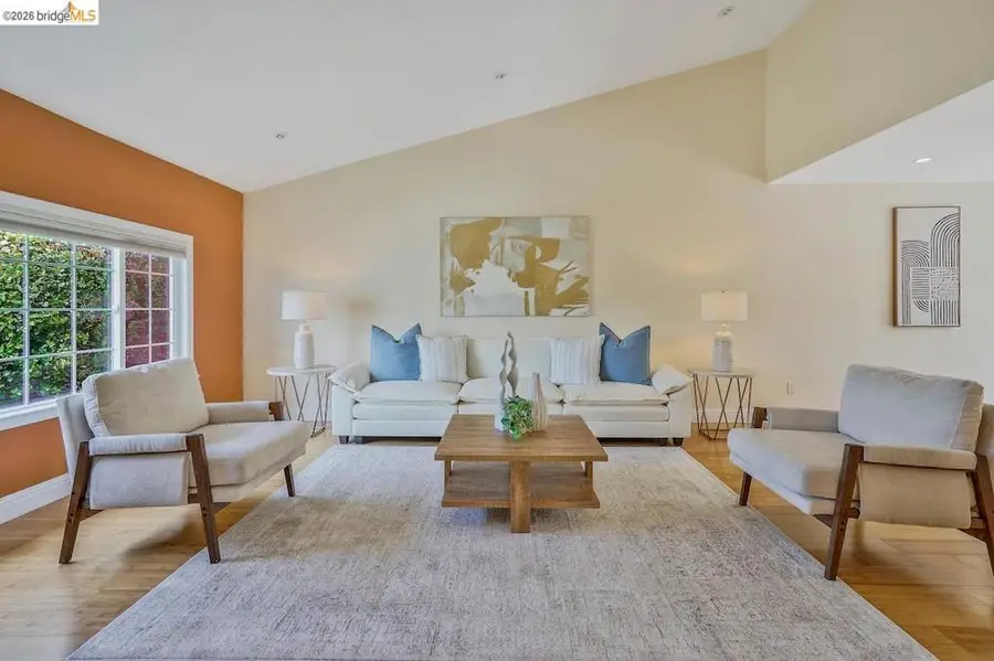 2198 La Orinda, Concord, CA 94518 - #3