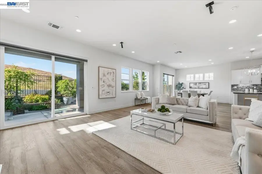 4527 Pine Mountain Way, Dublin, CA 94568 - #3