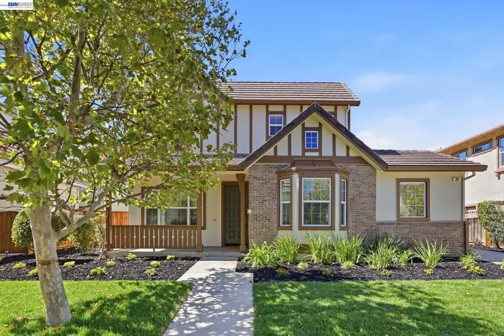 24 E Heritage Dr, Mountain House, CA 95391 - #1