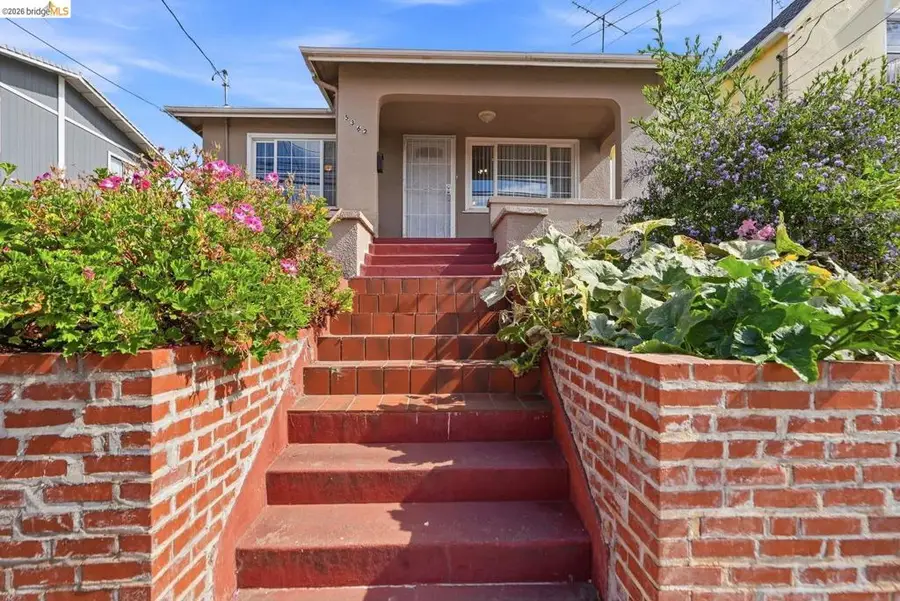 5362 Foothill Blvd, Oakland, CA 94601 - #2