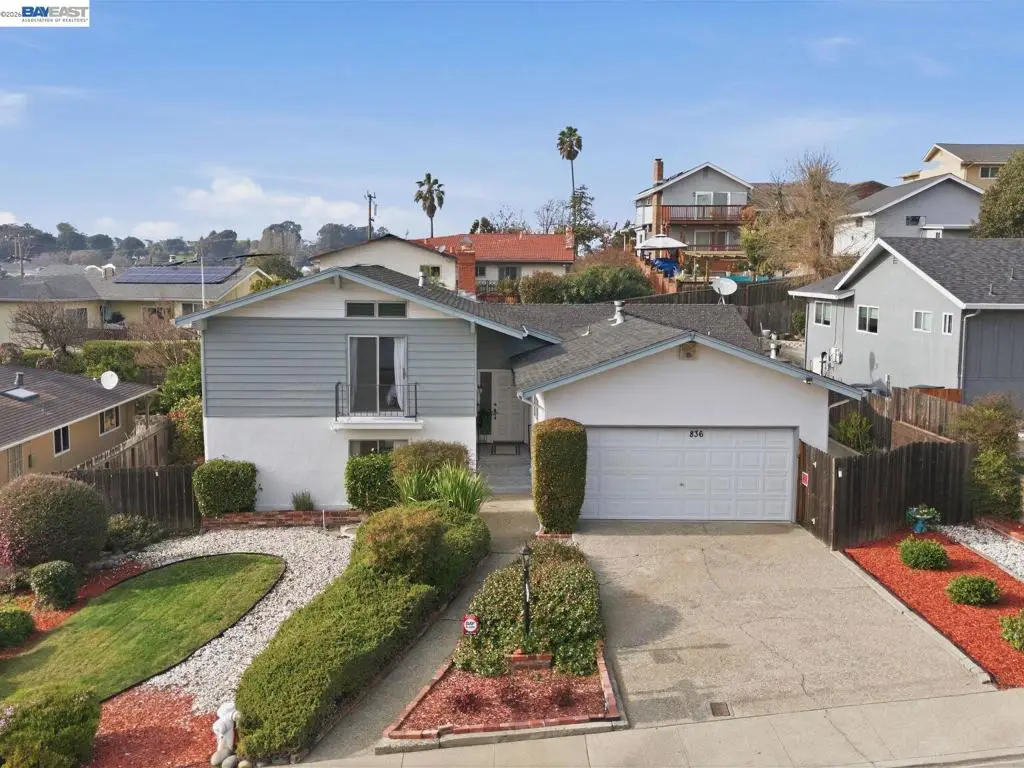 836 Hawthorne Dr, Rodeo, CA 94572 - #1