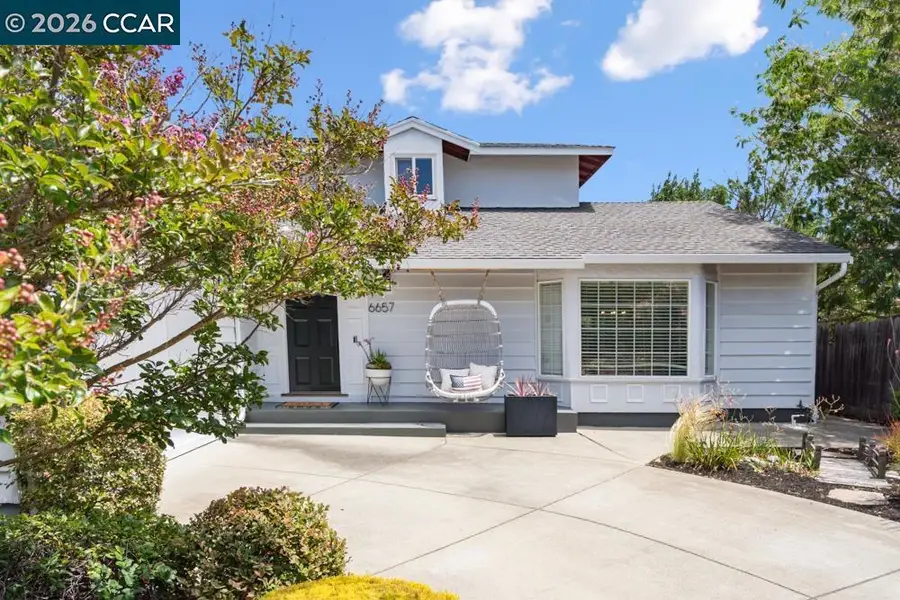 6657 Waverly Rd, Martinez, CA 94553 - #2