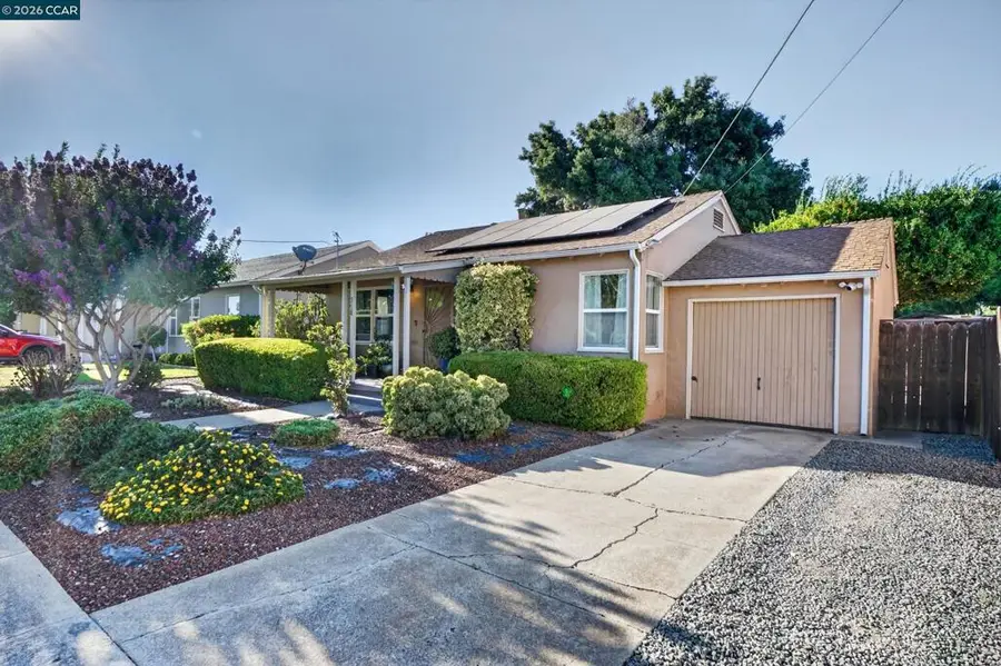 310 W Madill St, Antioch, CA 94509 - #3