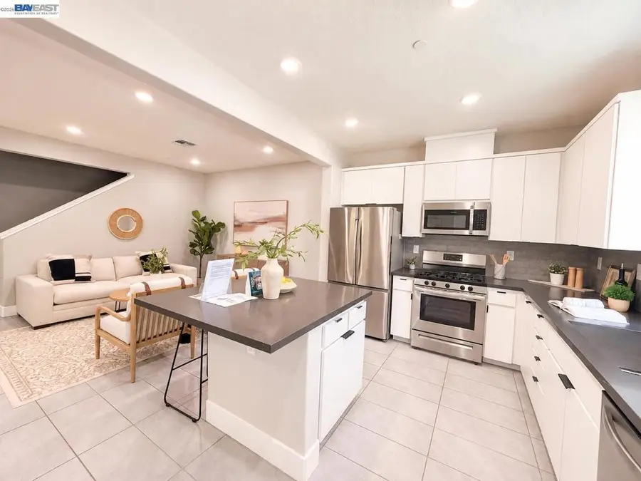 3141 Bluebird Court, West Sacramento, CA 95691 - #3