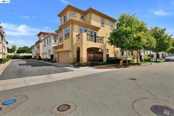 538 Selby Ln, Livermore, CA 94551