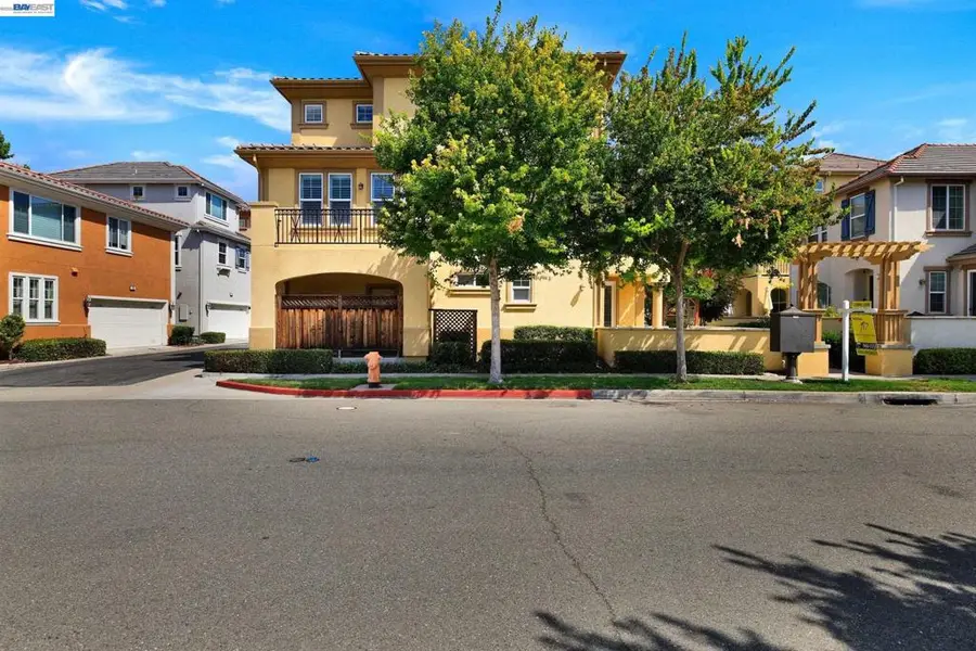 538 Selby Ln, Livermore, CA 94551 - #3