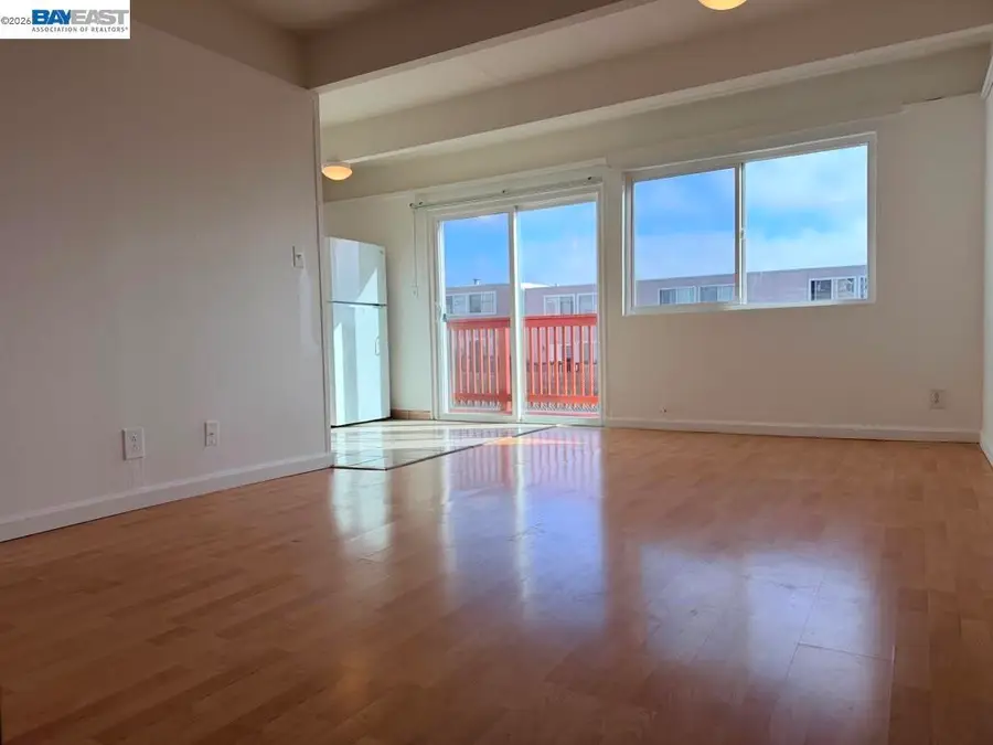 576 Sylvan St #20, Daly City, CA 94014 - #2