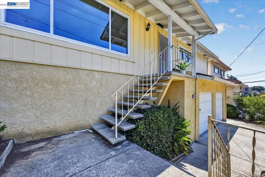 19574 Stanton Ave, Castro Valley, CA 94546 - #3