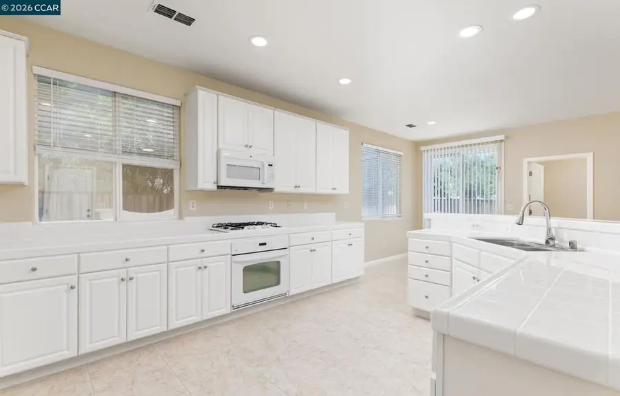17667 Red Barley Ct, Lathrop, CA 95330 - #3
