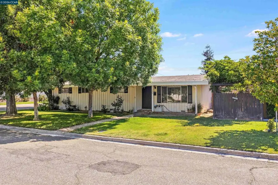 700 Real Ave, Newman, CA 95360 - #3