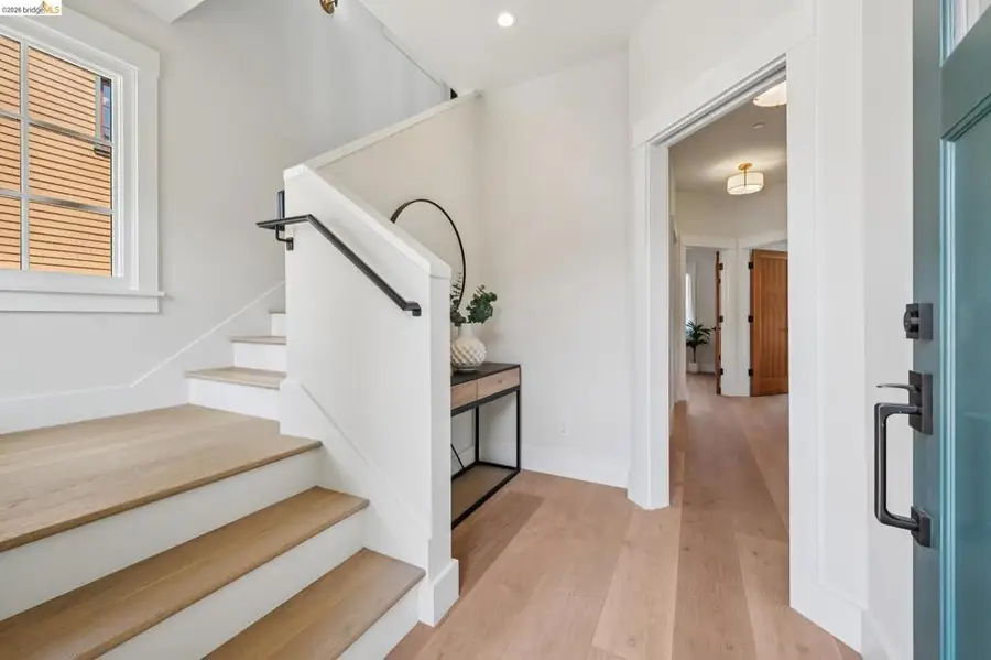 4432 Howe St, Oakland, CA 94611 - #3