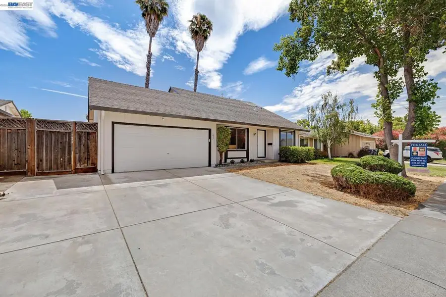 1427 Saybrook Rd, Livermore, CA 94551 - #2