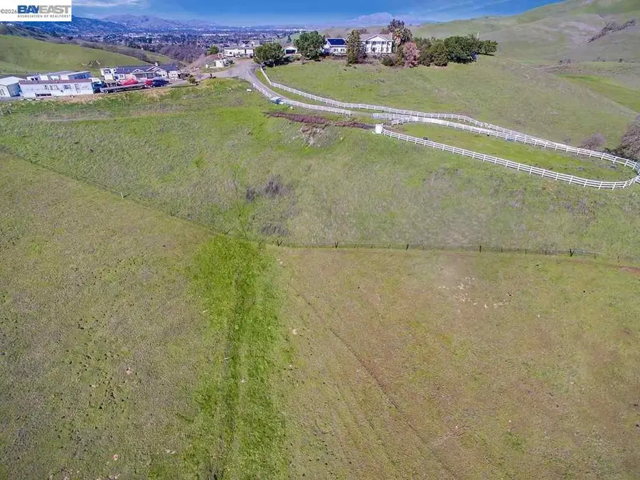 3329 Little Valley Rd, Sunol, CA 94586 - #3