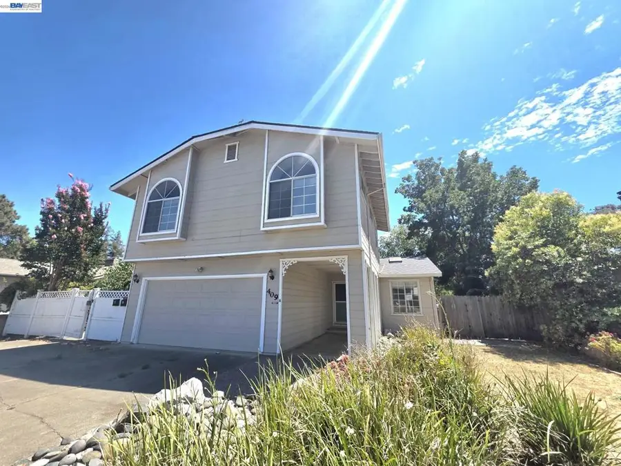 409 Avalon Way, Suisun City, CA 94585 - #2