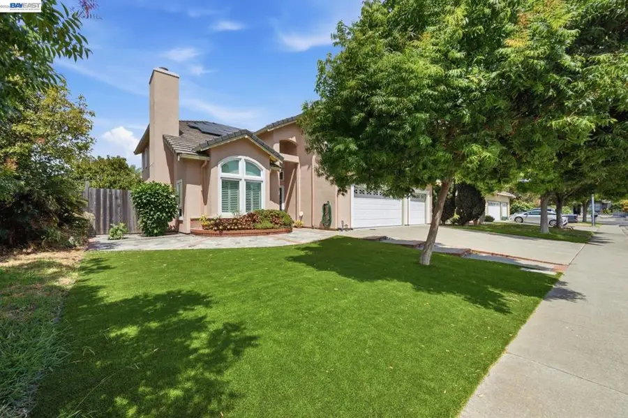 32219 Allison Dr, Union City, CA 94587 - #3