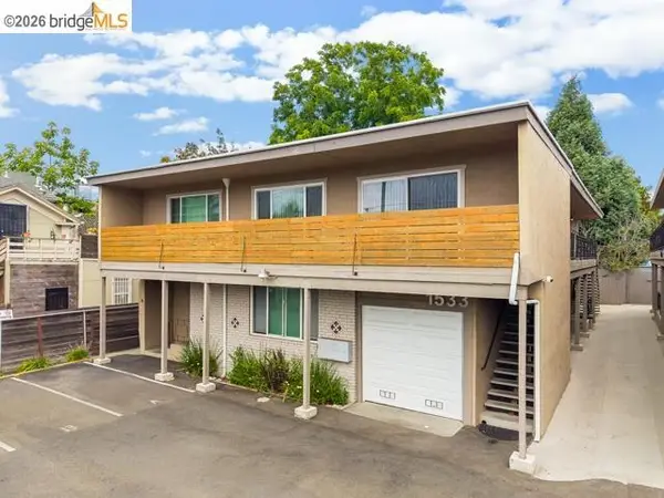 1533 Harmon St, Berkeley, CA 94703