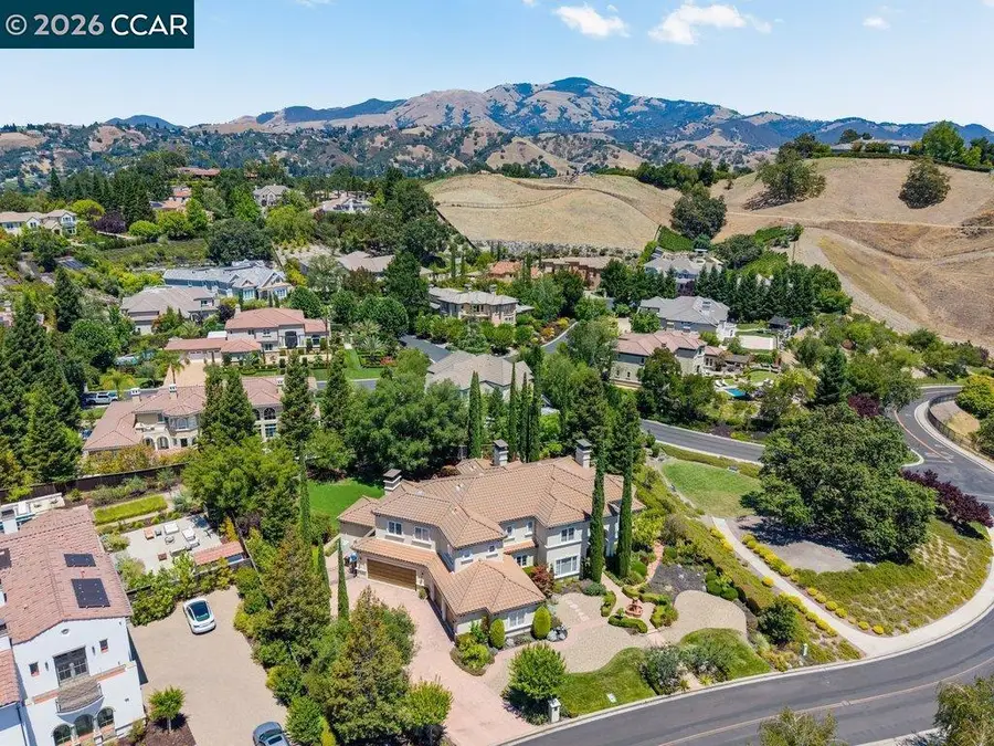 120 Alamo Springs Dr, Alamo, CA 94507 - #2