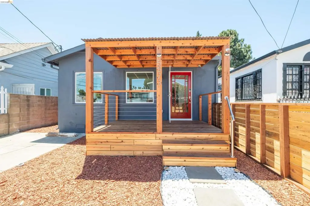 5573 Harvey Ave, Oakland, CA 94621 - #1