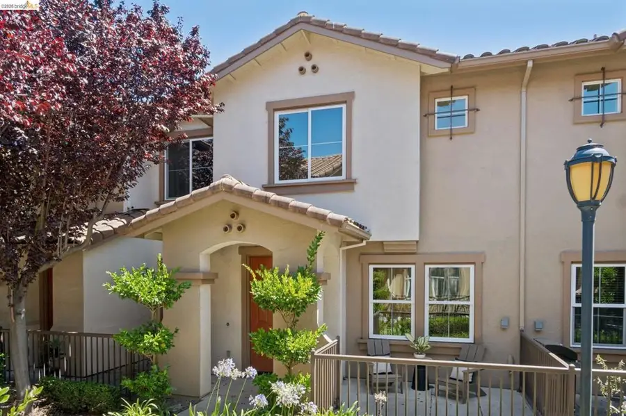 115 Carmel St, San Pablo, CA 94806 - #2