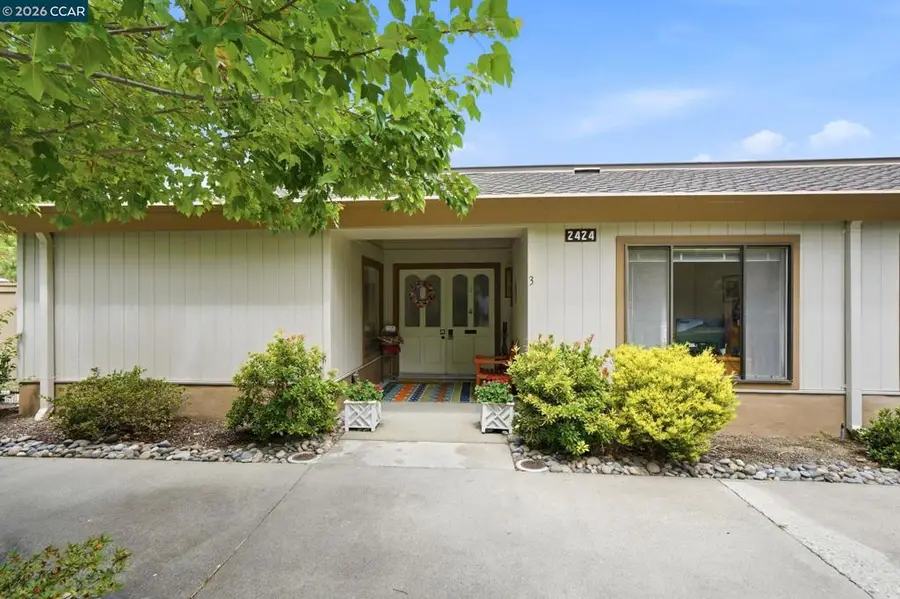 2424 Tice Creek Dr #3, Walnut Creek, CA 94595 - #3