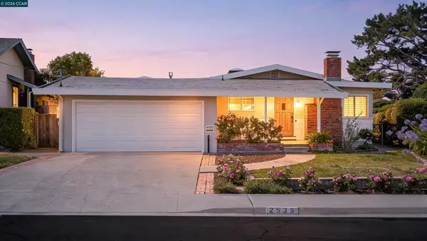 2535 Francis Dr, Pinole, CA 94564