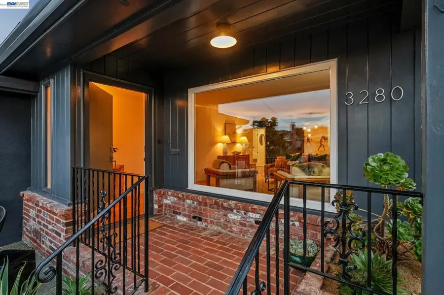 3280 Adams St, Alameda, CA 94501 - #3